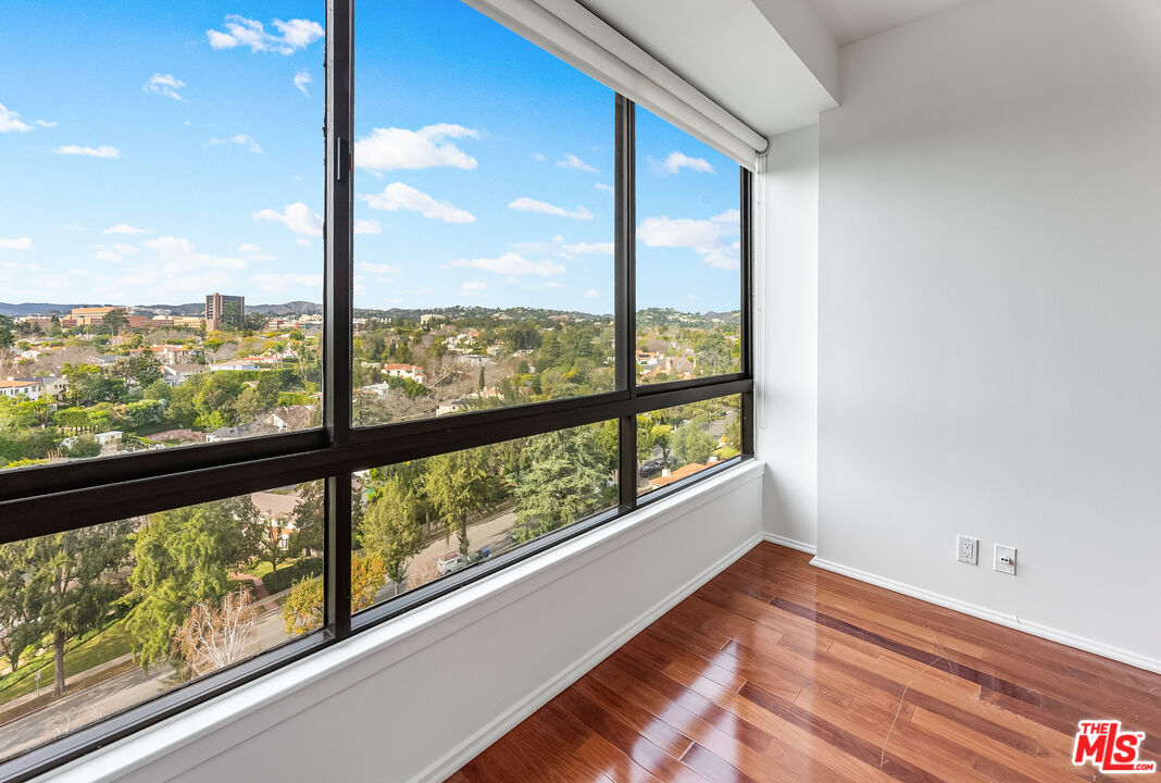 10551 Wilshire Blvd Unit: 1103