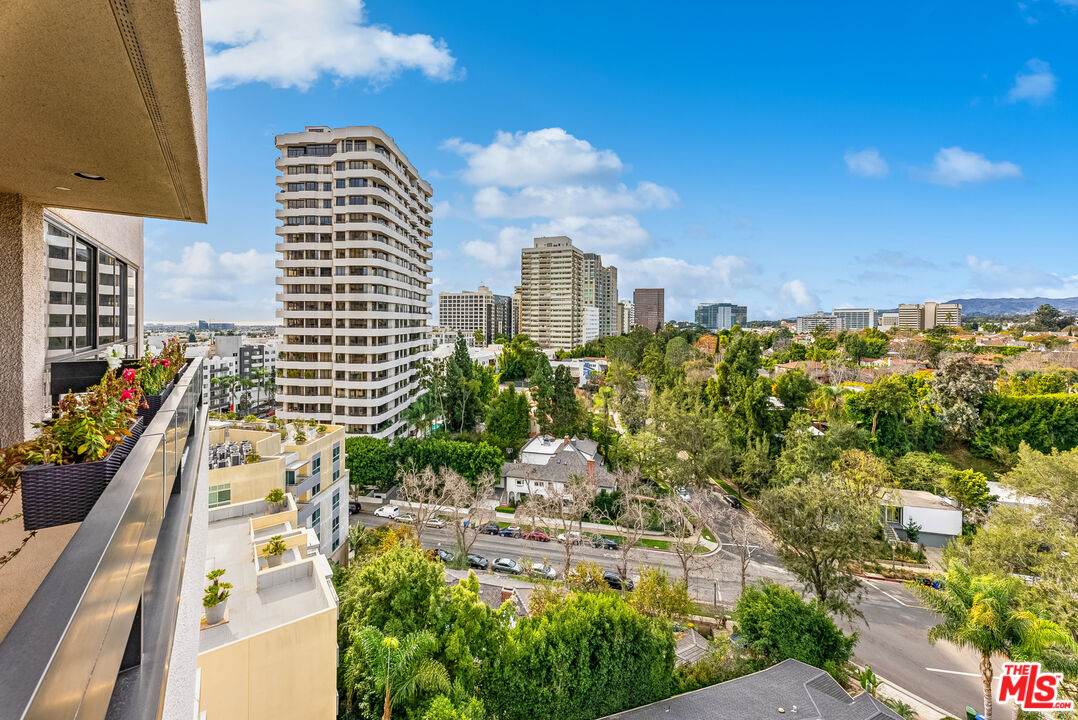 10551 Wilshire Blvd Unit: 1103