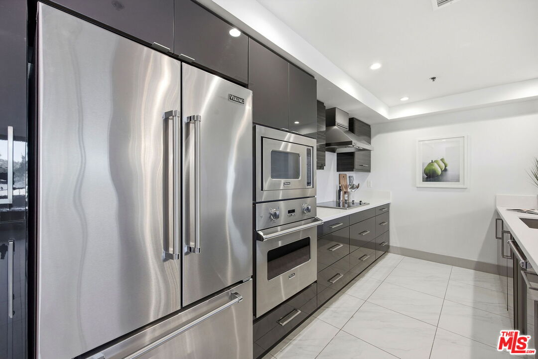 10660 Wilshire Blvd Unit: 804