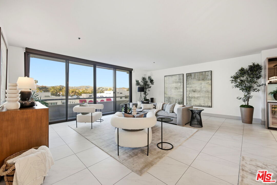 10660 Wilshire Blvd Unit: 804