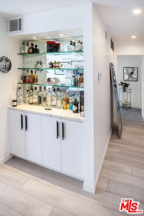 8535 W West Knoll Dr Unit: 212