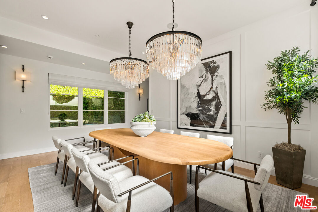 530 N Alta Vista Blvd