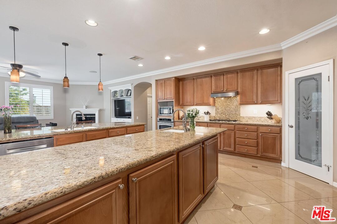 23834 Rio Ranch Way