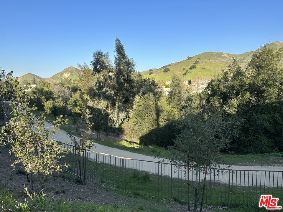 4240 Lost Hills Rd Unit: 2403