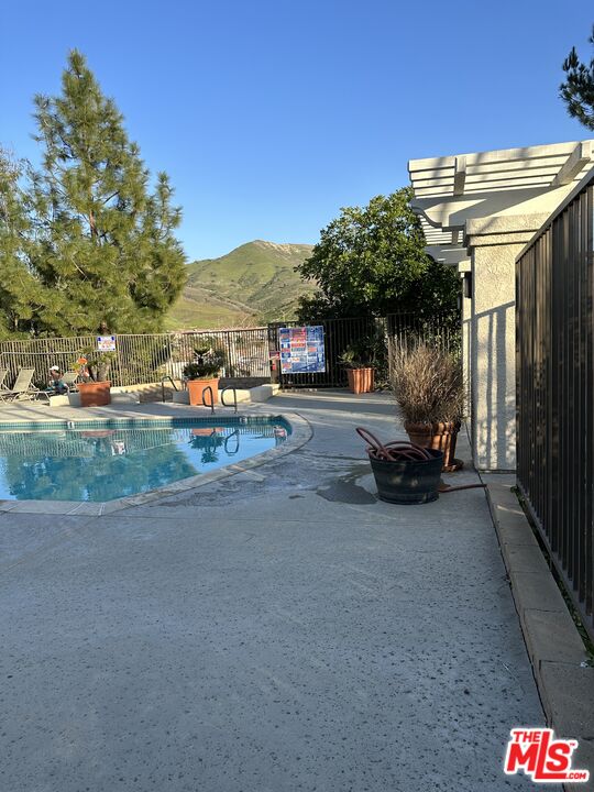4240 Lost Hills Rd Unit: 2403