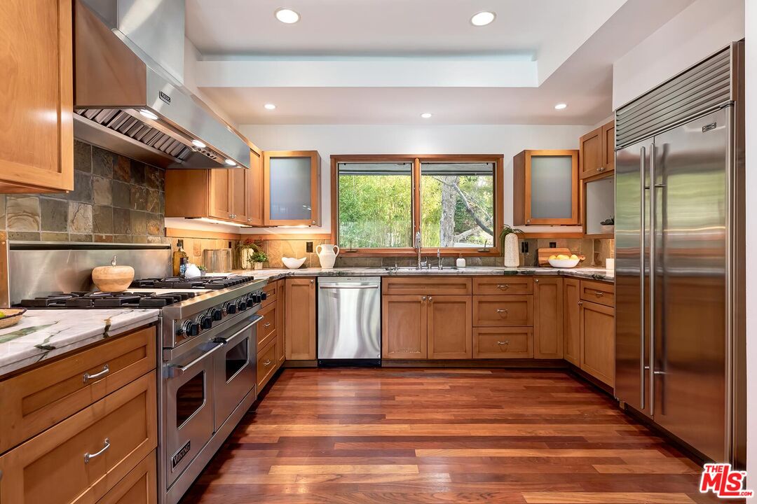 4463 Bergamo Dr