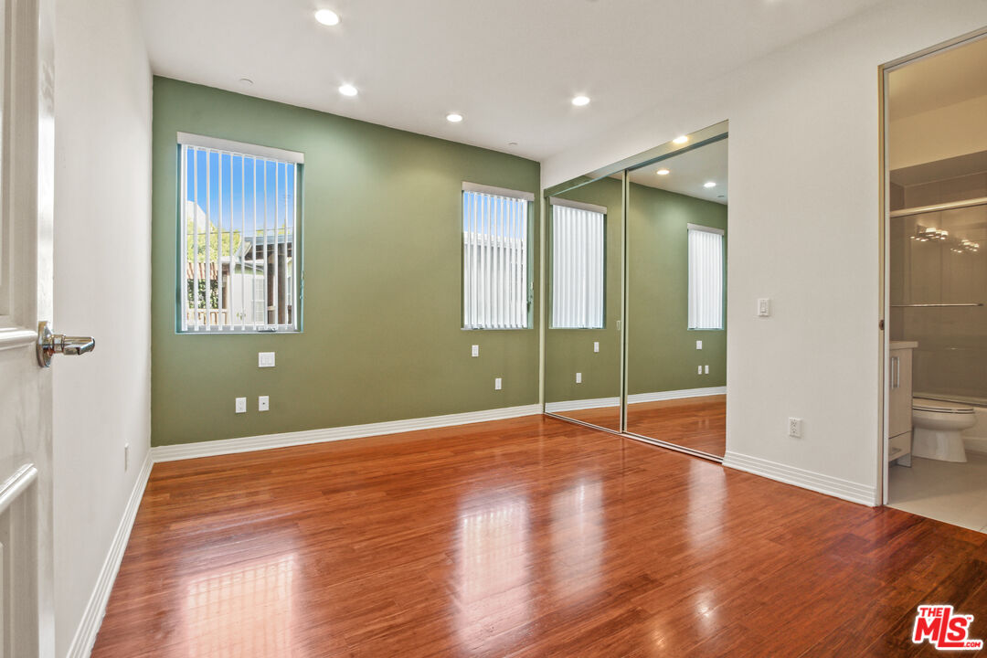 819 S Holt Ave Unit: 201