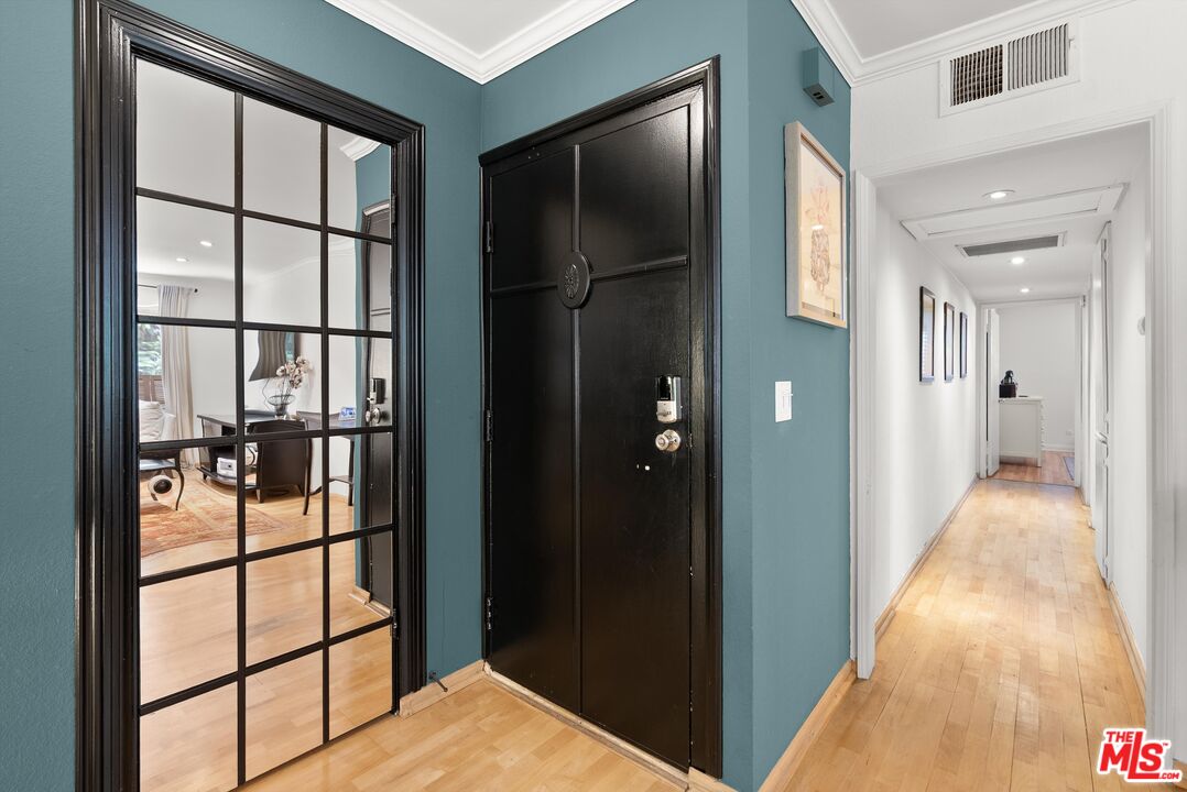 700 Westmount Dr Unit: 107