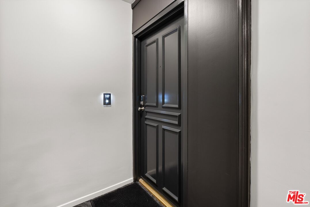 700 Westmount Dr Unit: 107