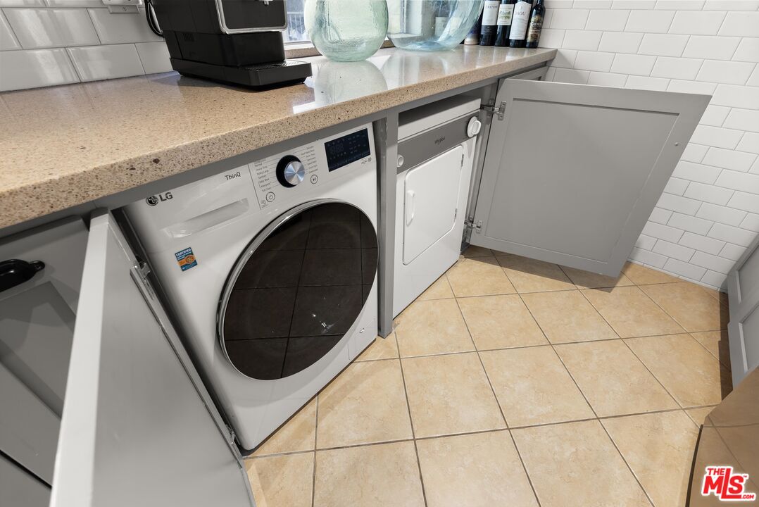 700 Westmount Dr Unit: 107