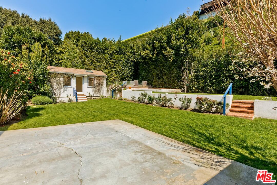 1318 San Ysidro Dr