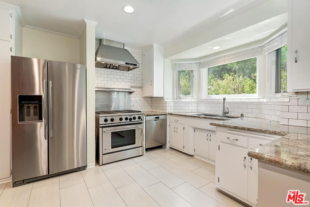 1318 San Ysidro Dr