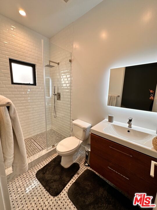 418 N Stanley Ave Unit: 420