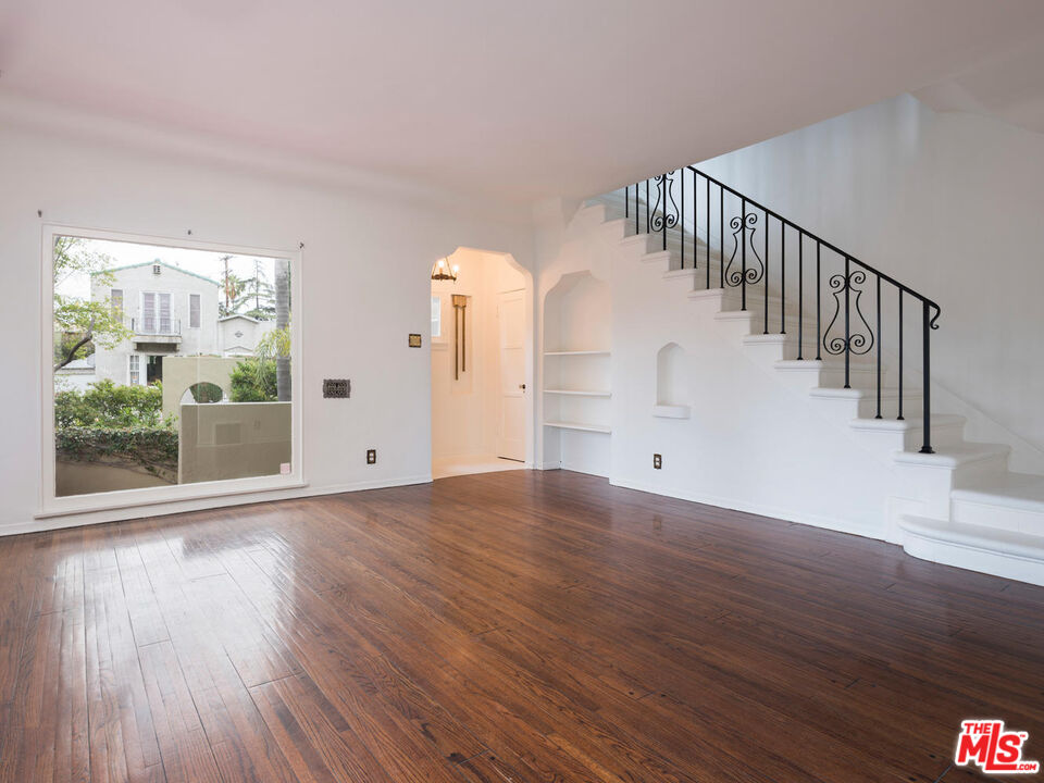 3842 Aloha St