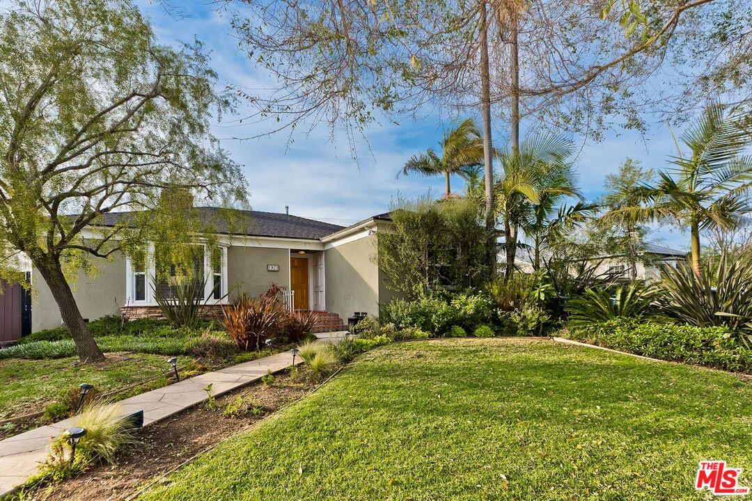 1923 S Crescent Heights Blvd