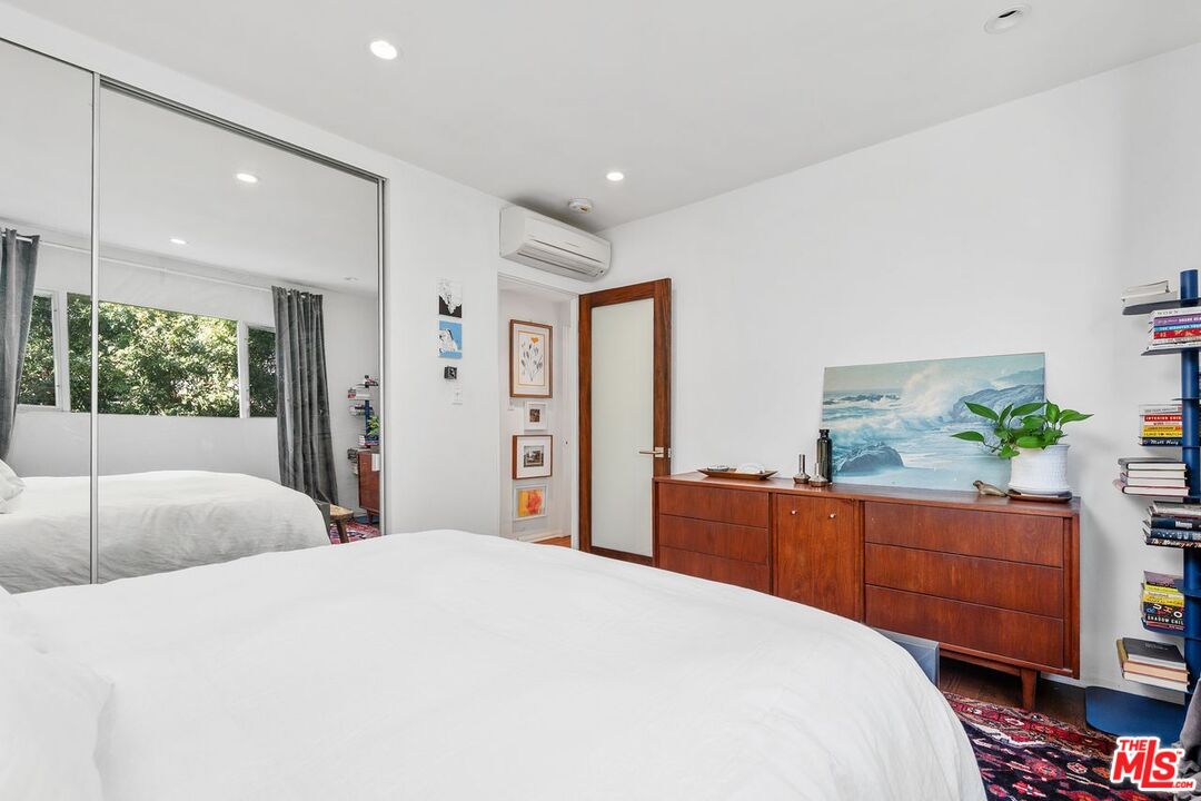 1328 Havenhurst Dr Unit: 207