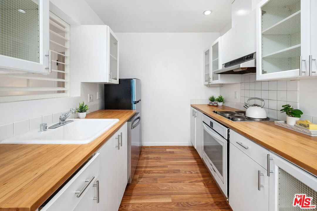 1440 23rd St Unit: 302