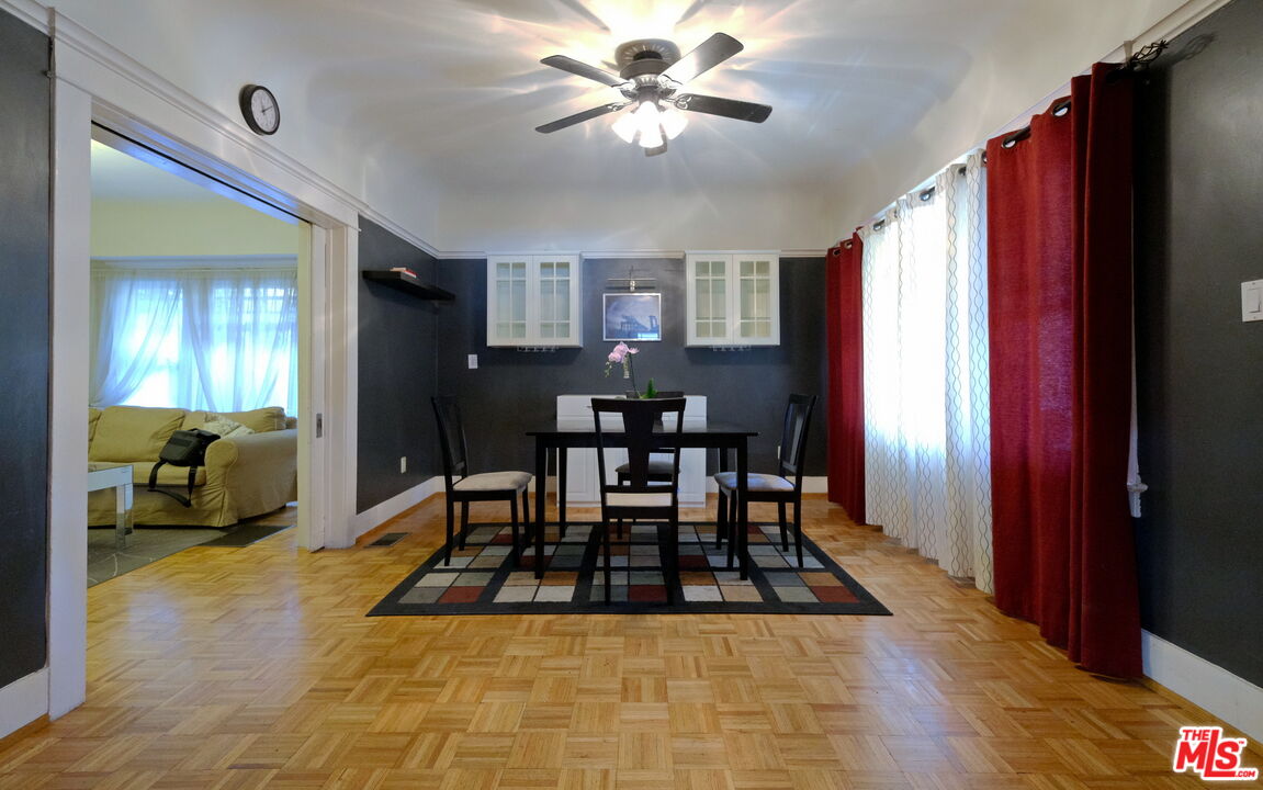 1616 W 24th St