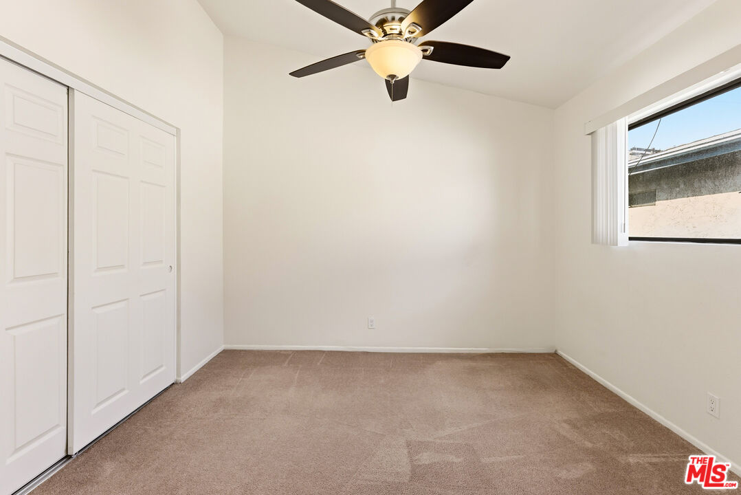 11643 Chandler Blvd Unit: 111