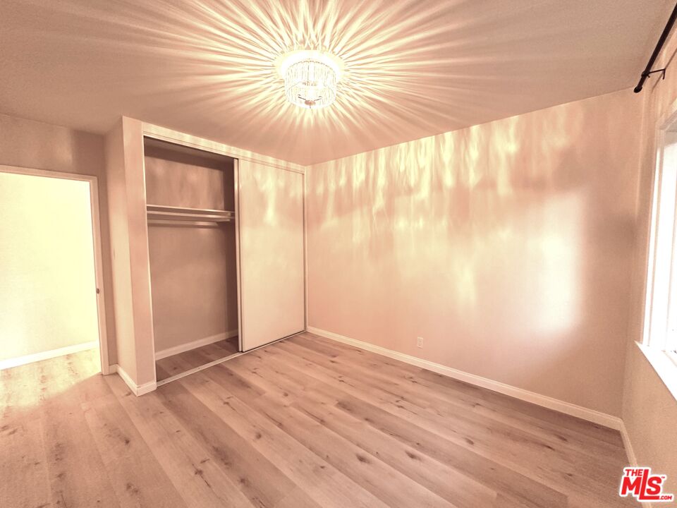 2027 Euclid St Unit: A