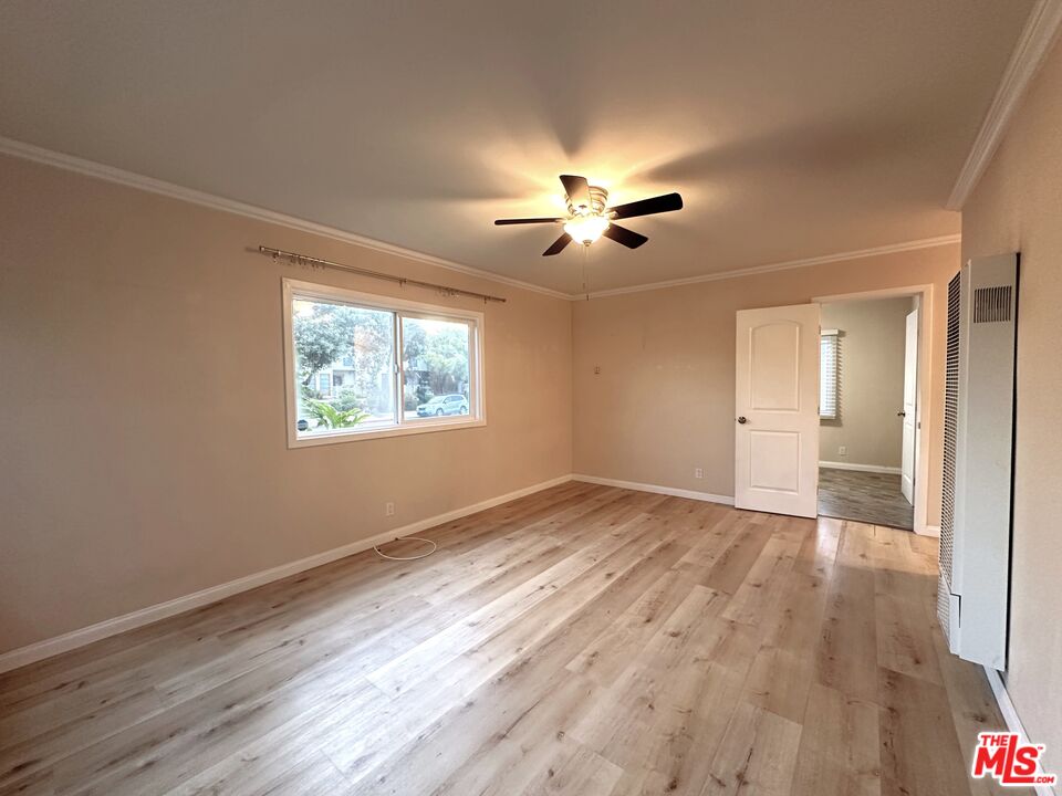 2027 Euclid St Unit: A