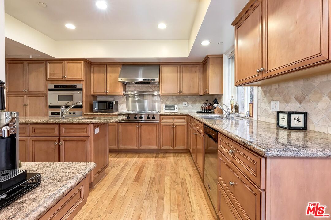 132 S Maple Dr Unit: 101