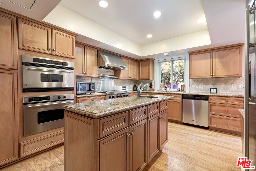 132 S Maple Dr Unit: 101