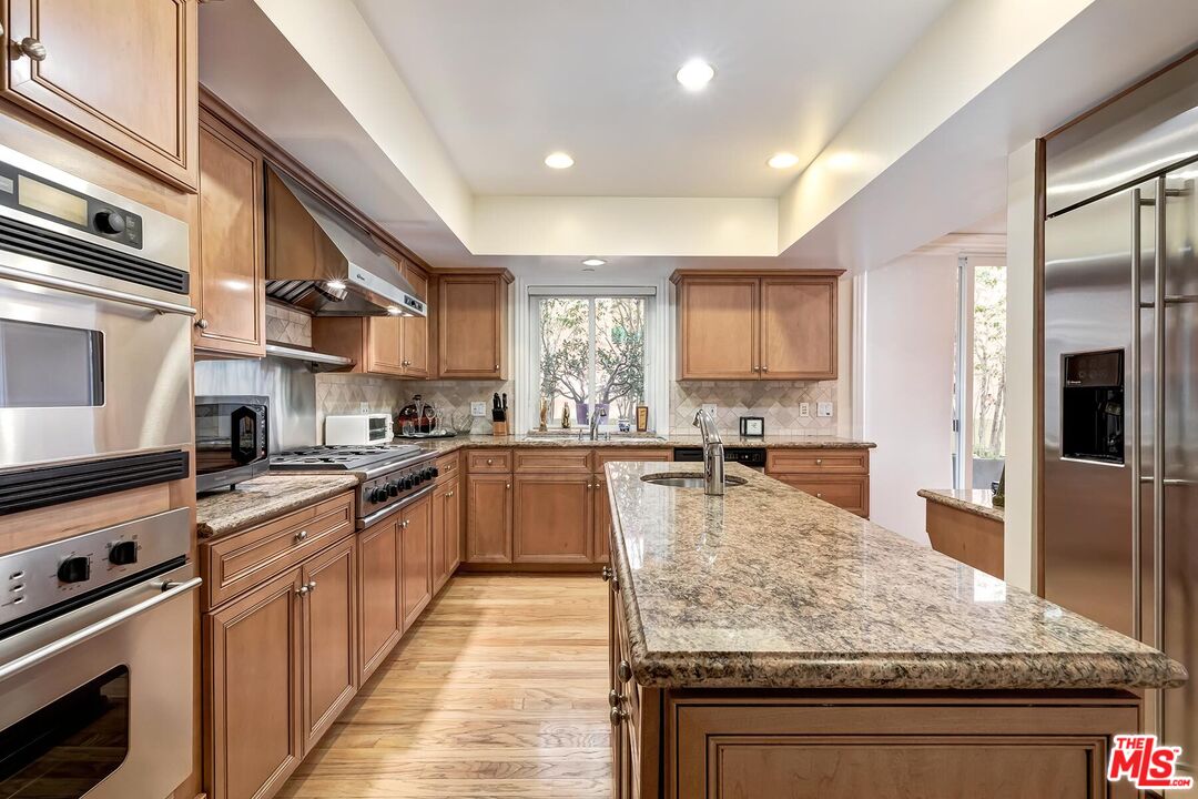 132 S Maple Dr Unit: 101