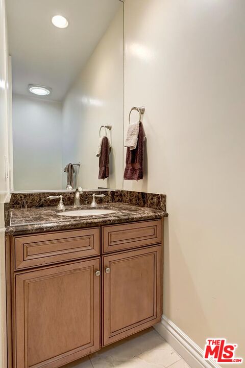 132 S Maple Dr Unit: 101