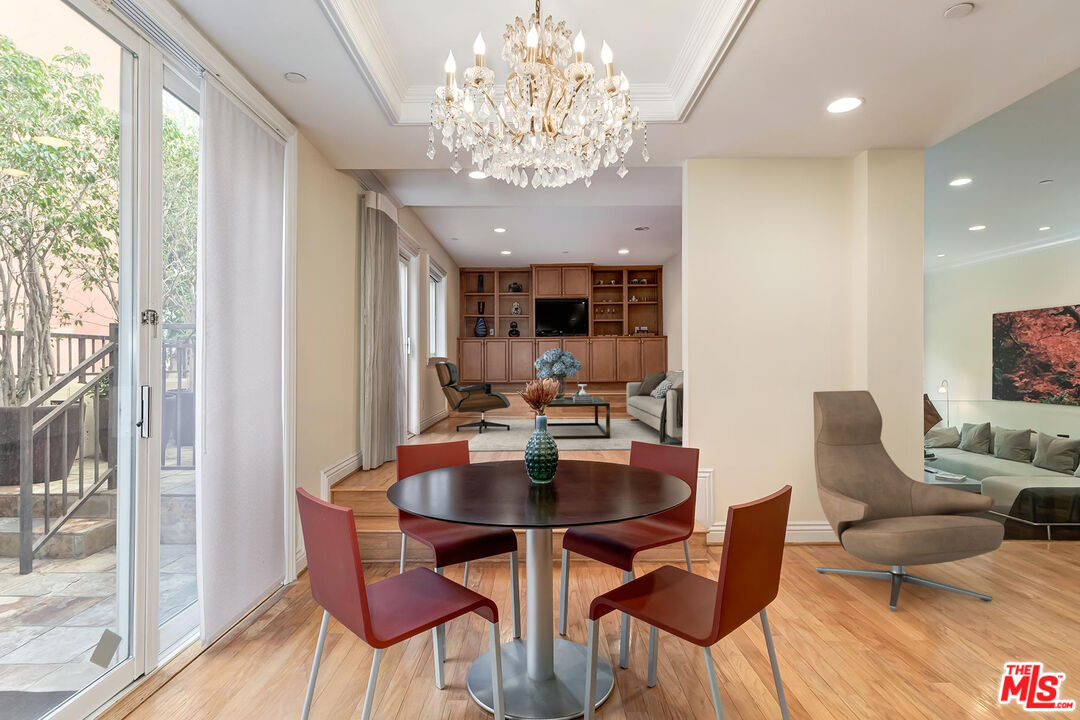 132 S Maple Dr Unit: 101