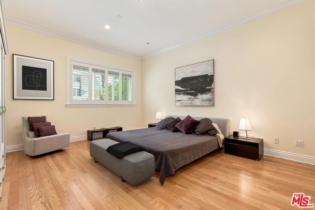 132 S Maple Dr Unit: 101