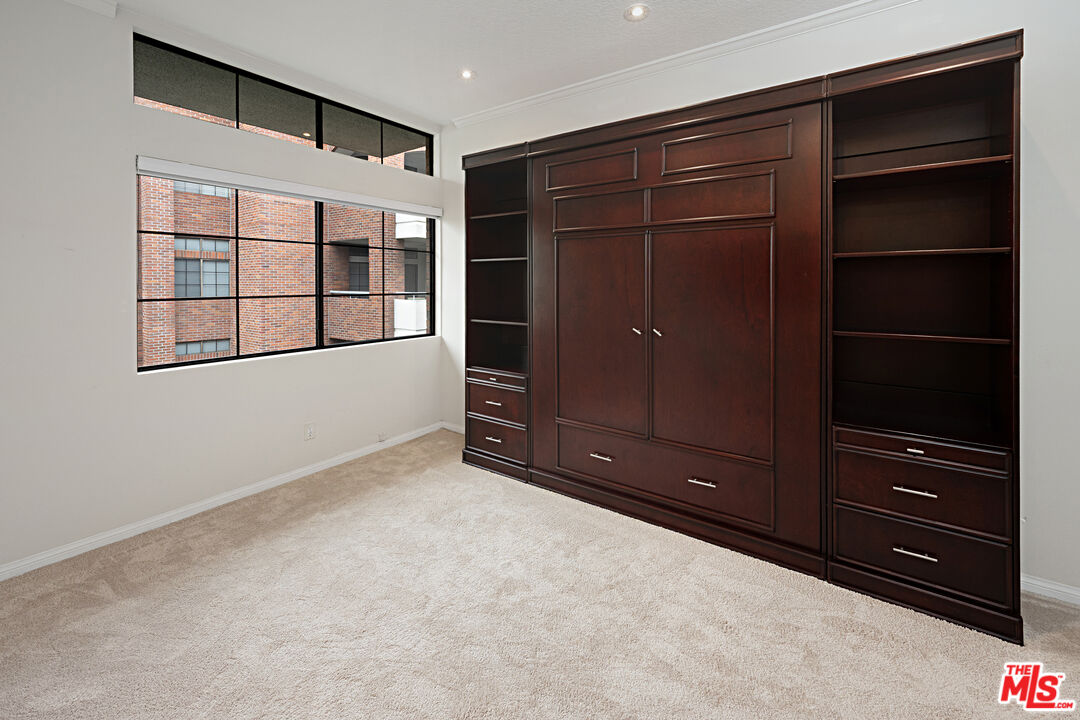 200 N Swall Dr Unit: 553