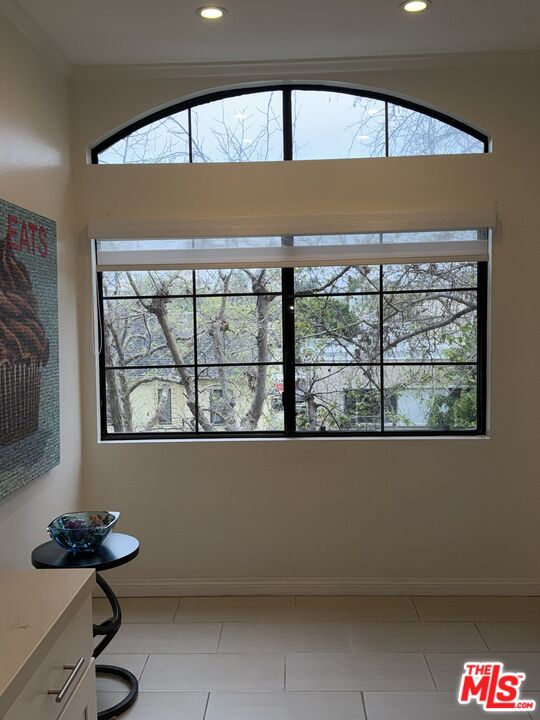 200 N Swall Dr Unit: 553