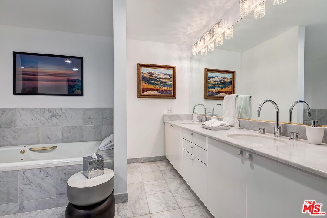 10520 Wilshire Blvd Unit: 1207