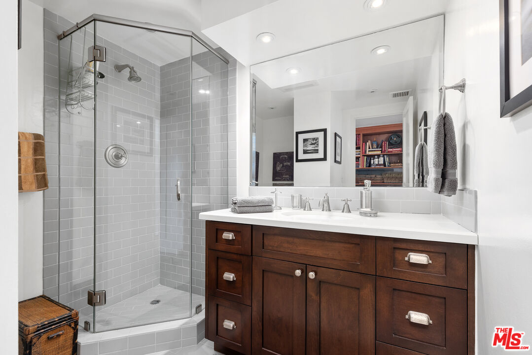 10701 Wilshire Blvd Unit: 503