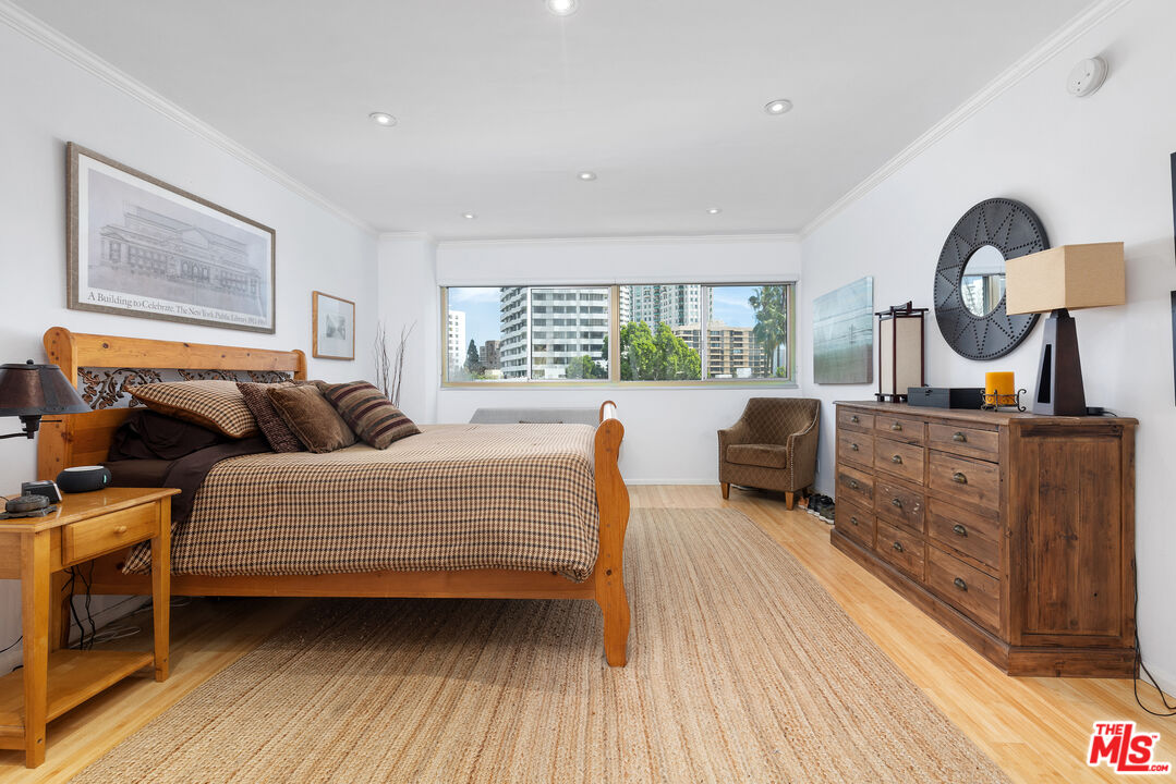 10701 Wilshire Blvd Unit: 503