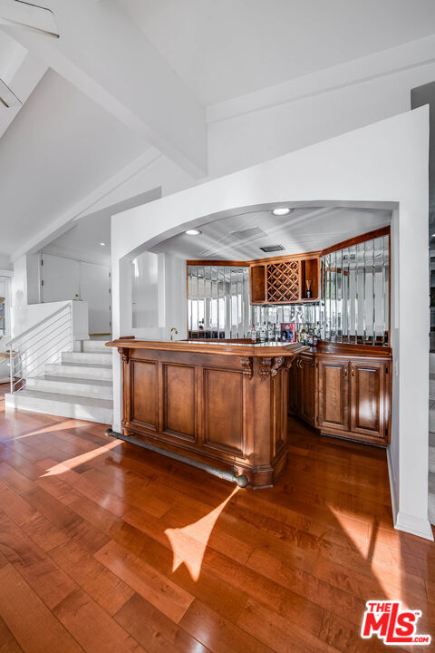 7334 Vista Del Mar Ln