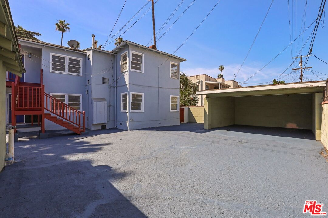 4409 Victoria Park Dr