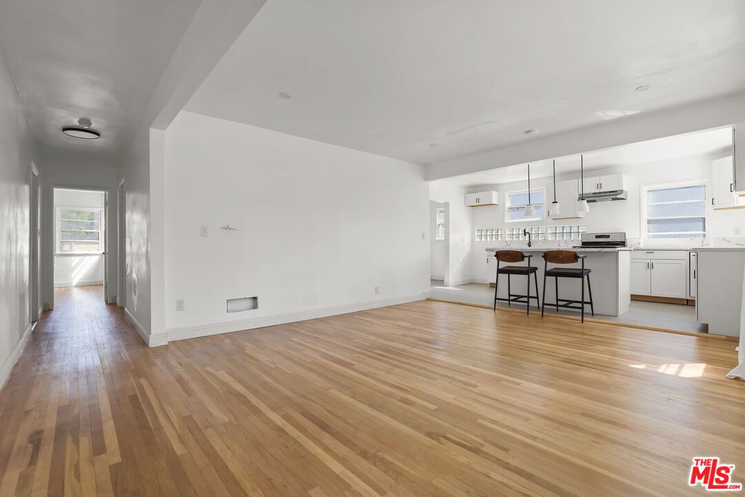 4409 Victoria Park Dr