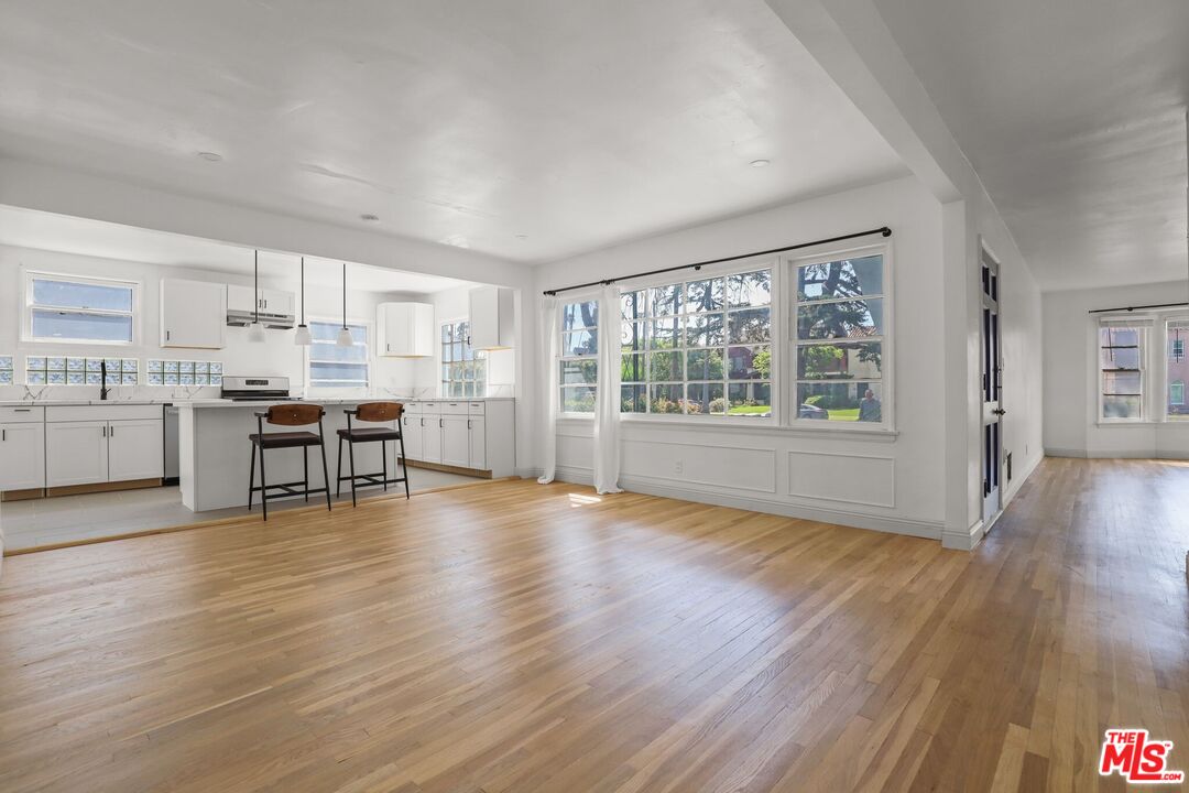 4409 Victoria Park Dr