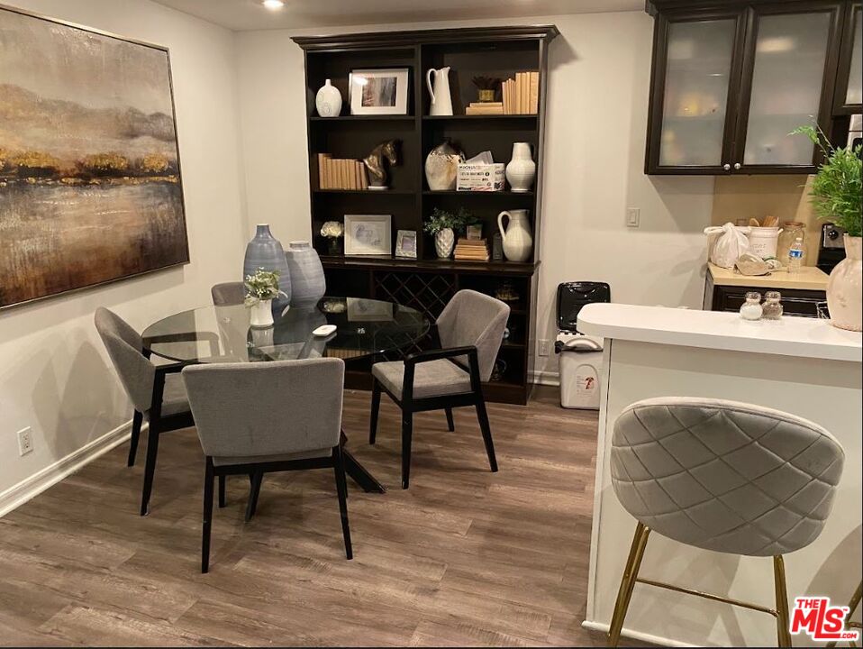 7250 Franklin Ave Unit: 503