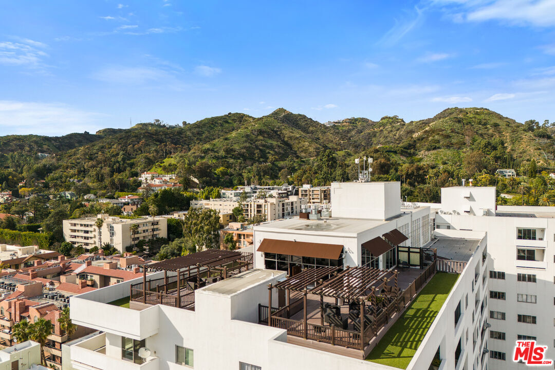 7250 Franklin Ave Unit: 503