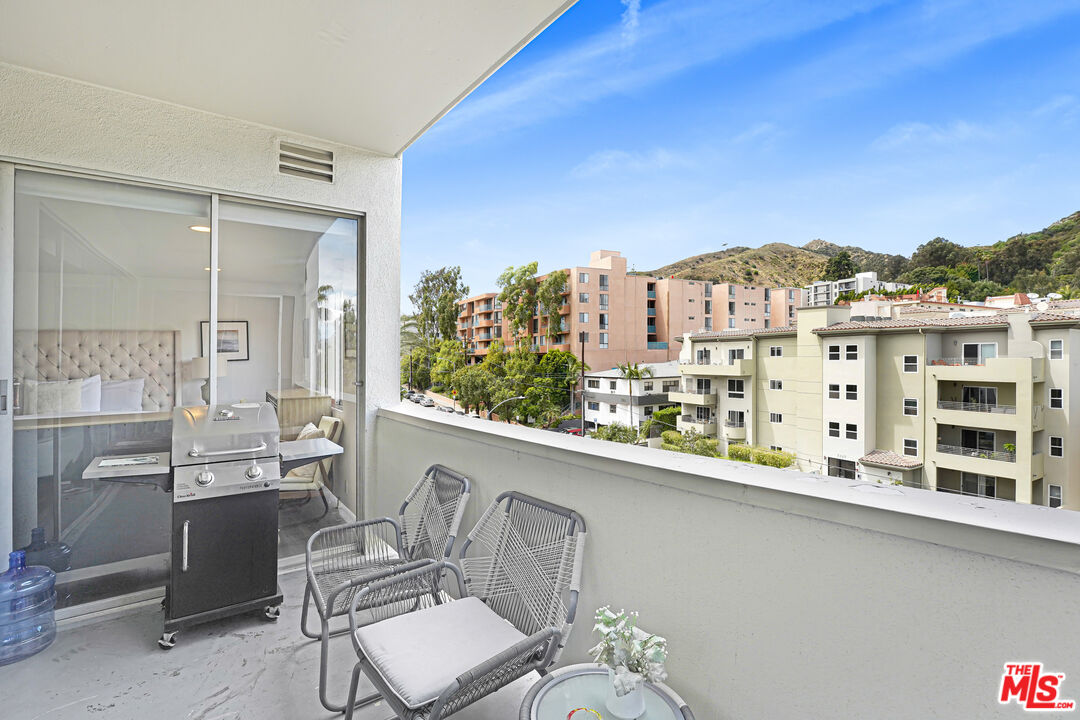 7250 Franklin Ave Unit: 503