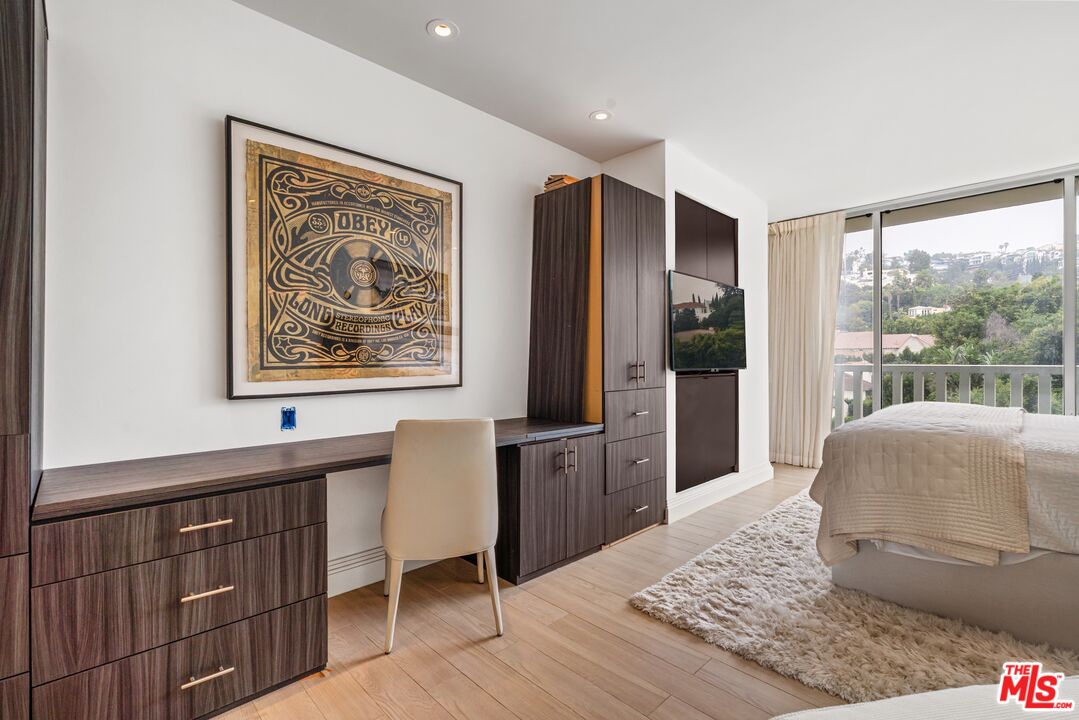 9255 Doheny Rd Unit: 703