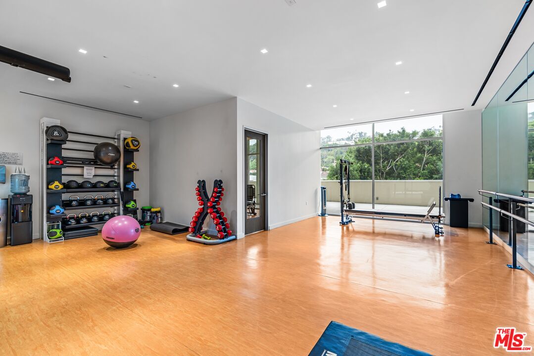 9255 Doheny Rd Unit: 703