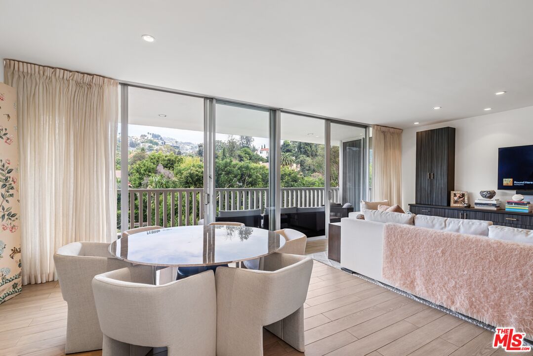 9255 Doheny Rd Unit: 703