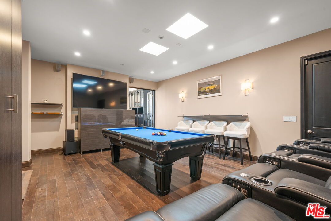 9023 Alto Cedro Dr