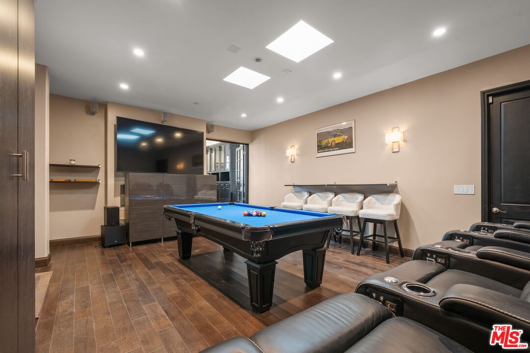 9023 Alto Cedro Dr
