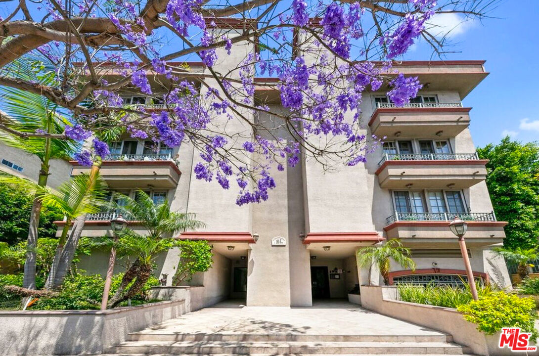 412 Arnaz Dr Unit: 7