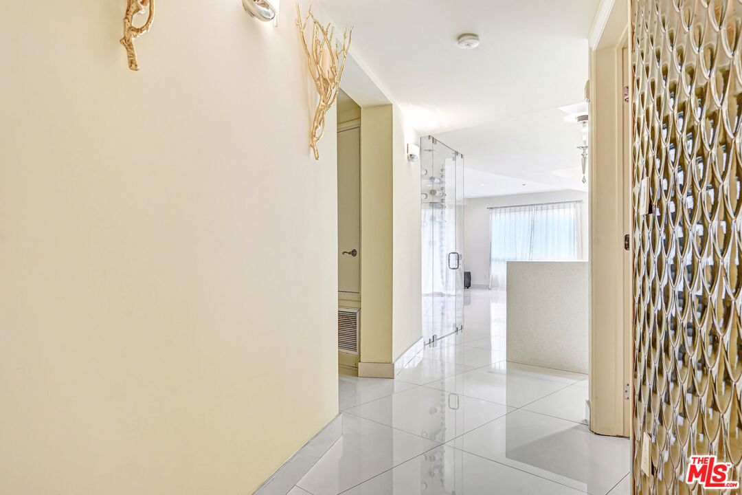 11921 Dorothy St Unit: 102
